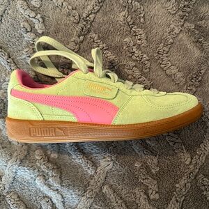 Puma Kids Shoes in Lime Green and Pink